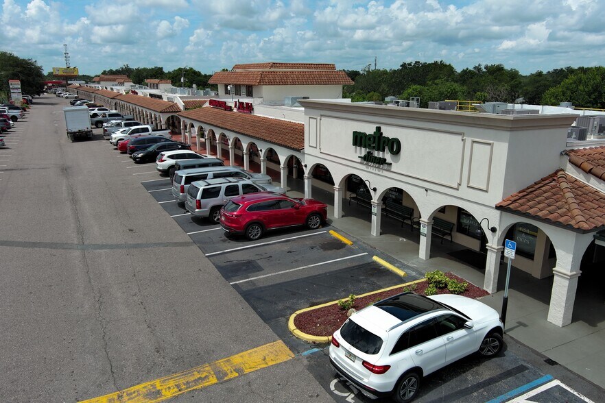 5363 S Florida Ave, Lakeland, FL à louer - Photo du bâtiment - Image 2 de 7