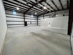 1922 Choate Pky, Celina, TX for lease Interior Photo- Image 2 of 3
