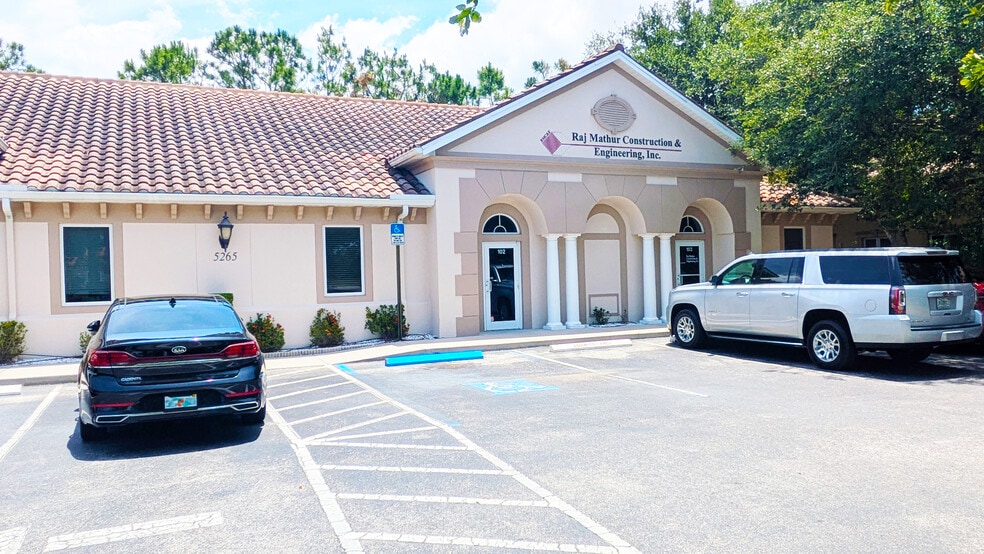 5265 Office Park Blvd, Bradenton, FL for lease - Building Photo - Image 2 of 9
