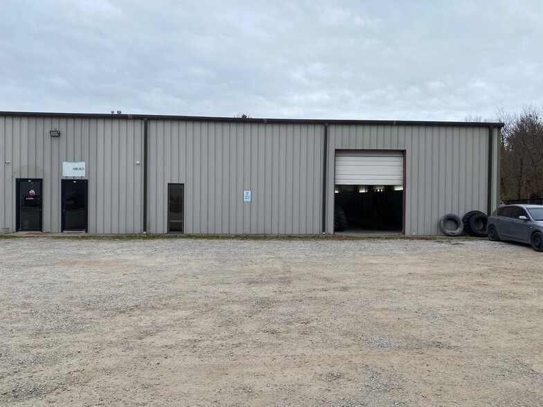 11842 S 33rd Ave W, Sapulpa, OK for lease - Building Photo - Image 1 of 13