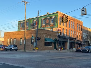 120 W Grand River Ave, Howell, MI à louer Photo principale- Image 1 de 6