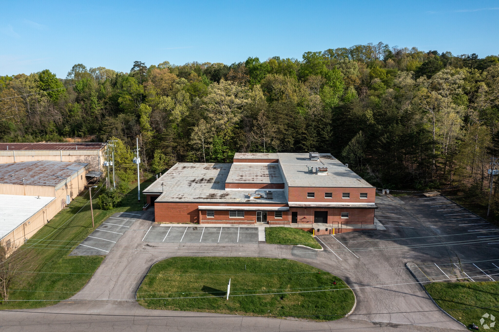 2409 Sycamore Dr, Knoxville, TN à vendre Photo du bâtiment- Image 1 de 2