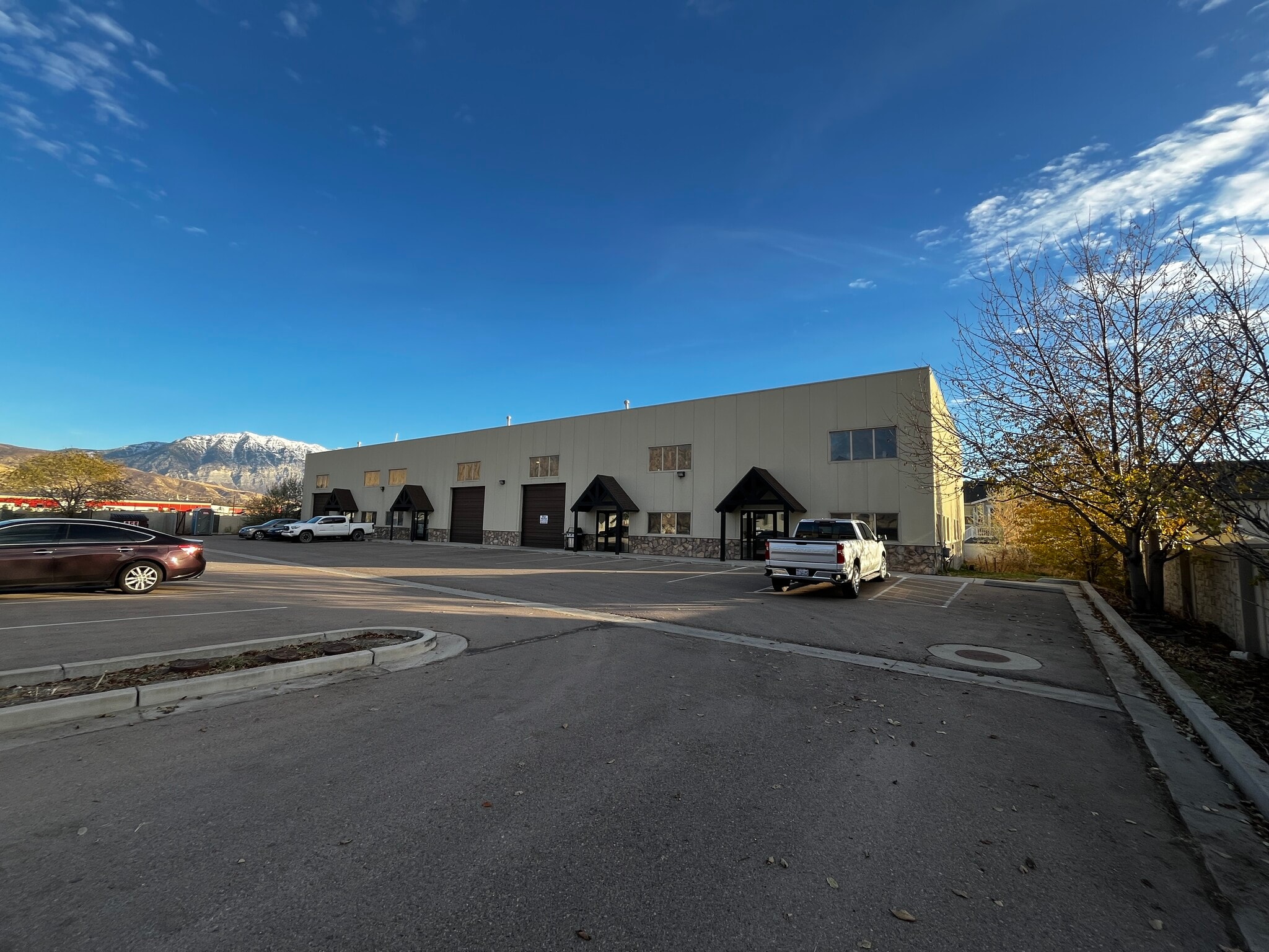 1487 W 500 N, Lindon, UT for sale Primary Photo- Image 1 of 67