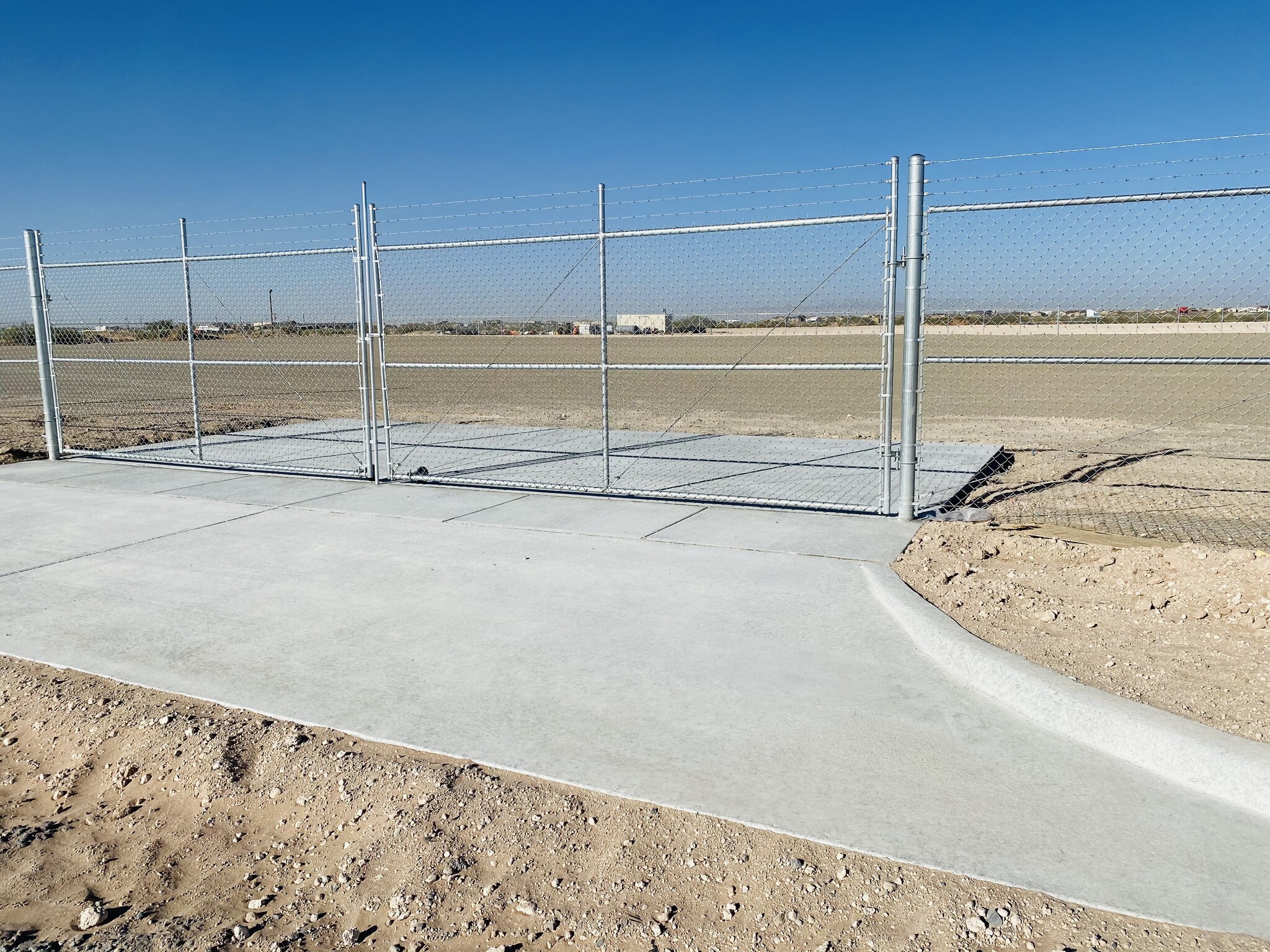 13019 Pellicano Drive, El Paso, TX for lease Primary Photo- Image 1 of 28