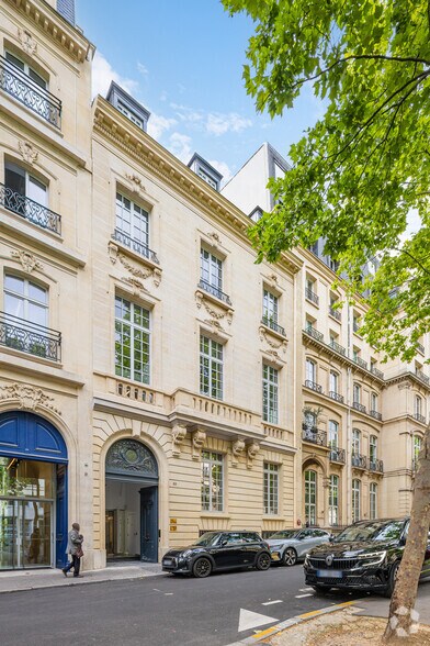 53 Avenue Hoche, Paris à louer - Photo du bâtiment - Image 3 de 13
