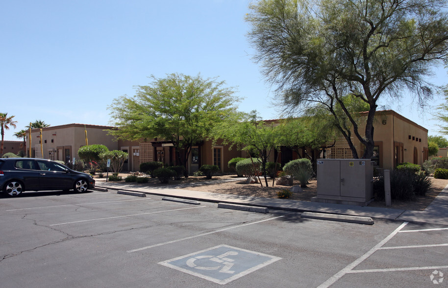 2001 W Orange Grove Rd, Tucson, AZ for lease - Building Photo - Image 2 of 4