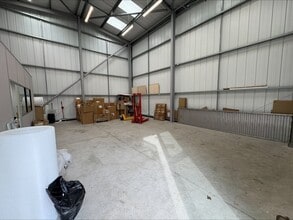 Ash Ct, Nottingham for lease Interior Photo- Image 2 of 2