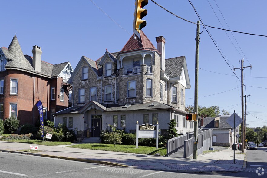 1102 Dekalb St, Norristown, PA for sale - Primary Photo - Image 1 of 7