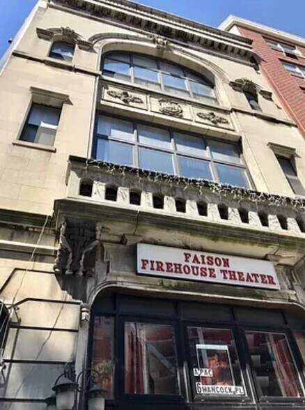 6 Hancock Pl, New York, NY à vendre - Photo du bâtiment - Image 3 de 38