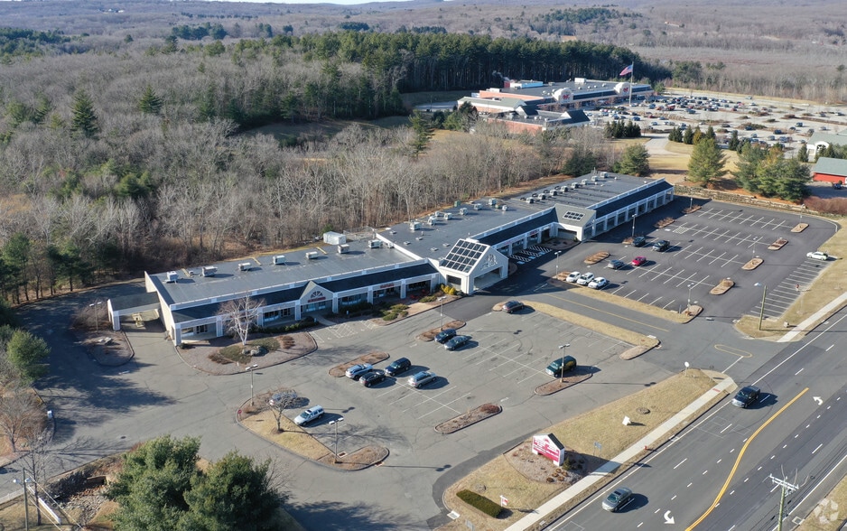 200 Merrow Rd, Tolland, CT for lease - Primary Photo - Image 1 of 11