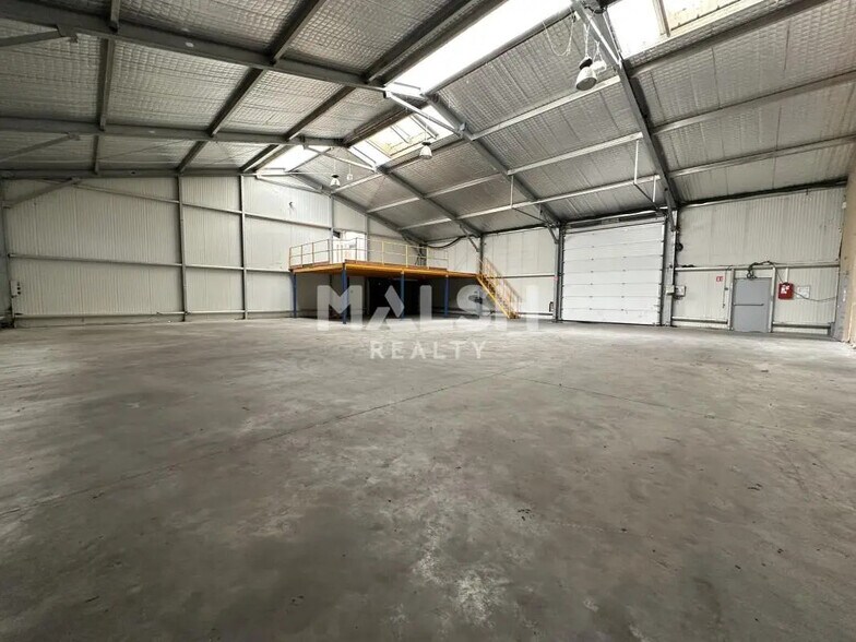 Local d'activités dans Fareins à vendre - Photo du bâtiment - Image 3 de 11