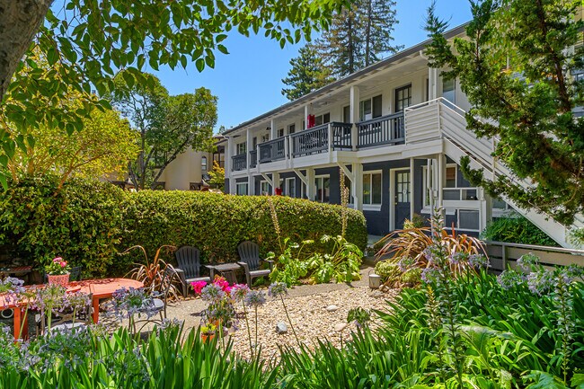 More details for 15 San Rafael Ave, San Anselmo, CA - Multifamily for Sale