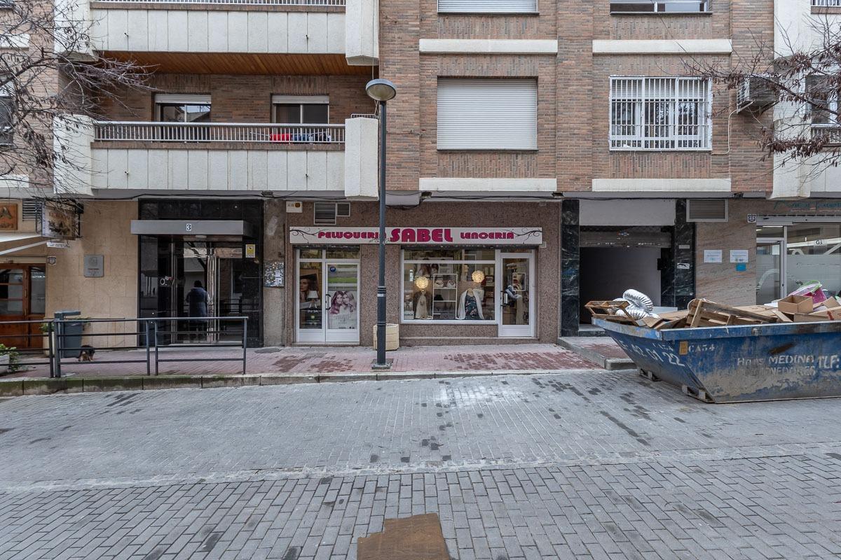 Retail in Granada, Granada for sale Building Photo- Image 1 of 16