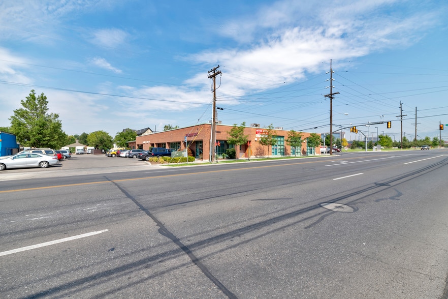 475-493 N Freedom Blvd, Provo, UT for lease - Building Photo - Image 3 of 23