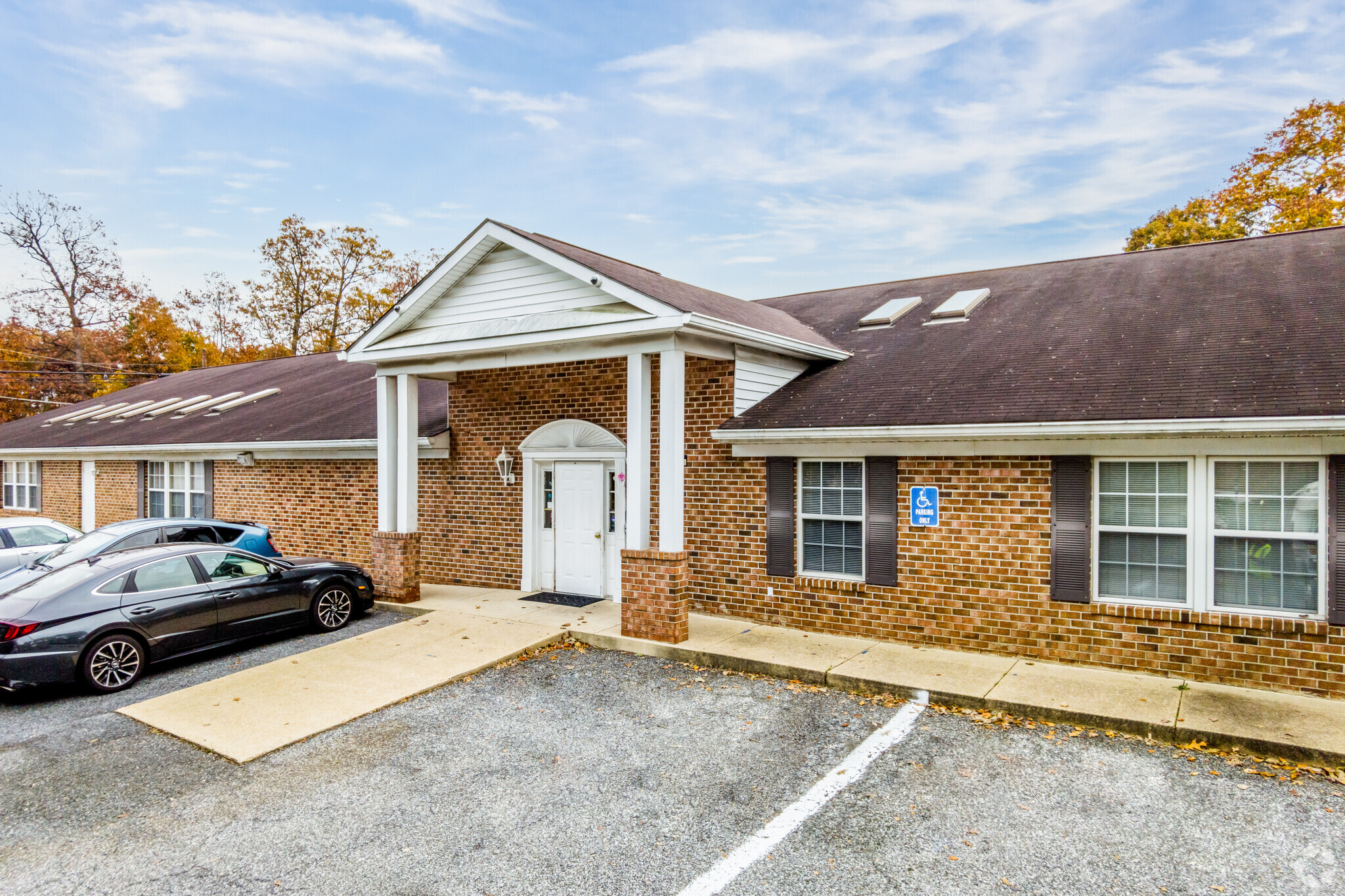 6811 Old Branch Ave, Temple Hills, MD à vendre Photo du bâtiment- Image 1 de 1