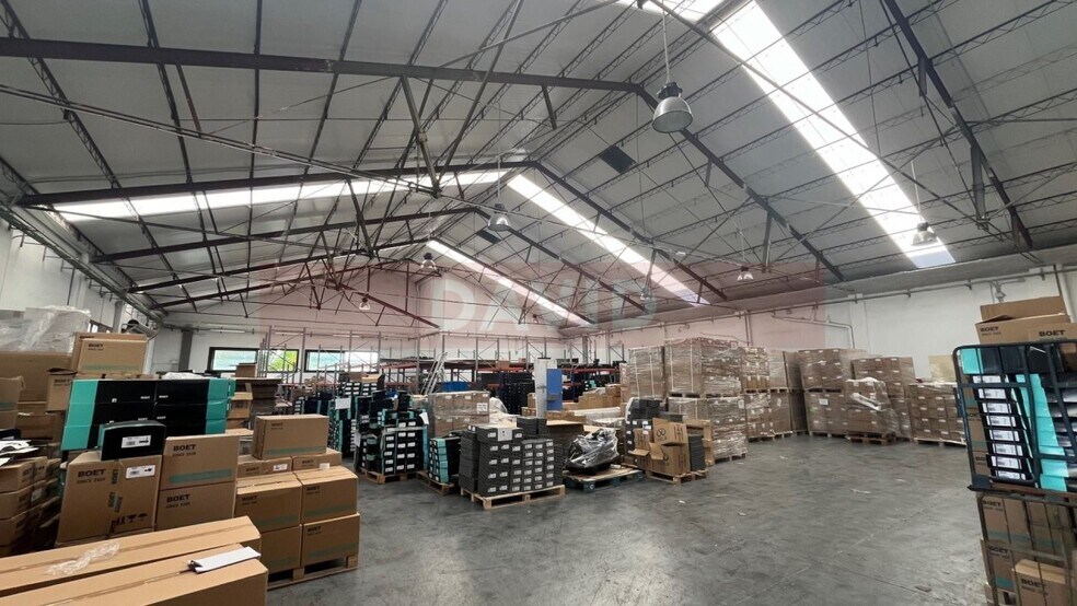 Industriel dans Cervelló, Barcelona à vendre - Photo du bâtiment - Image 3 de 15