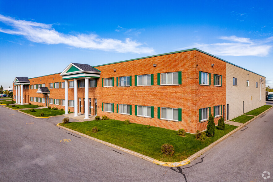 4155-4165 Boul Matte, Brossard, QC à vendre - Photo principale - Image 1 de 6