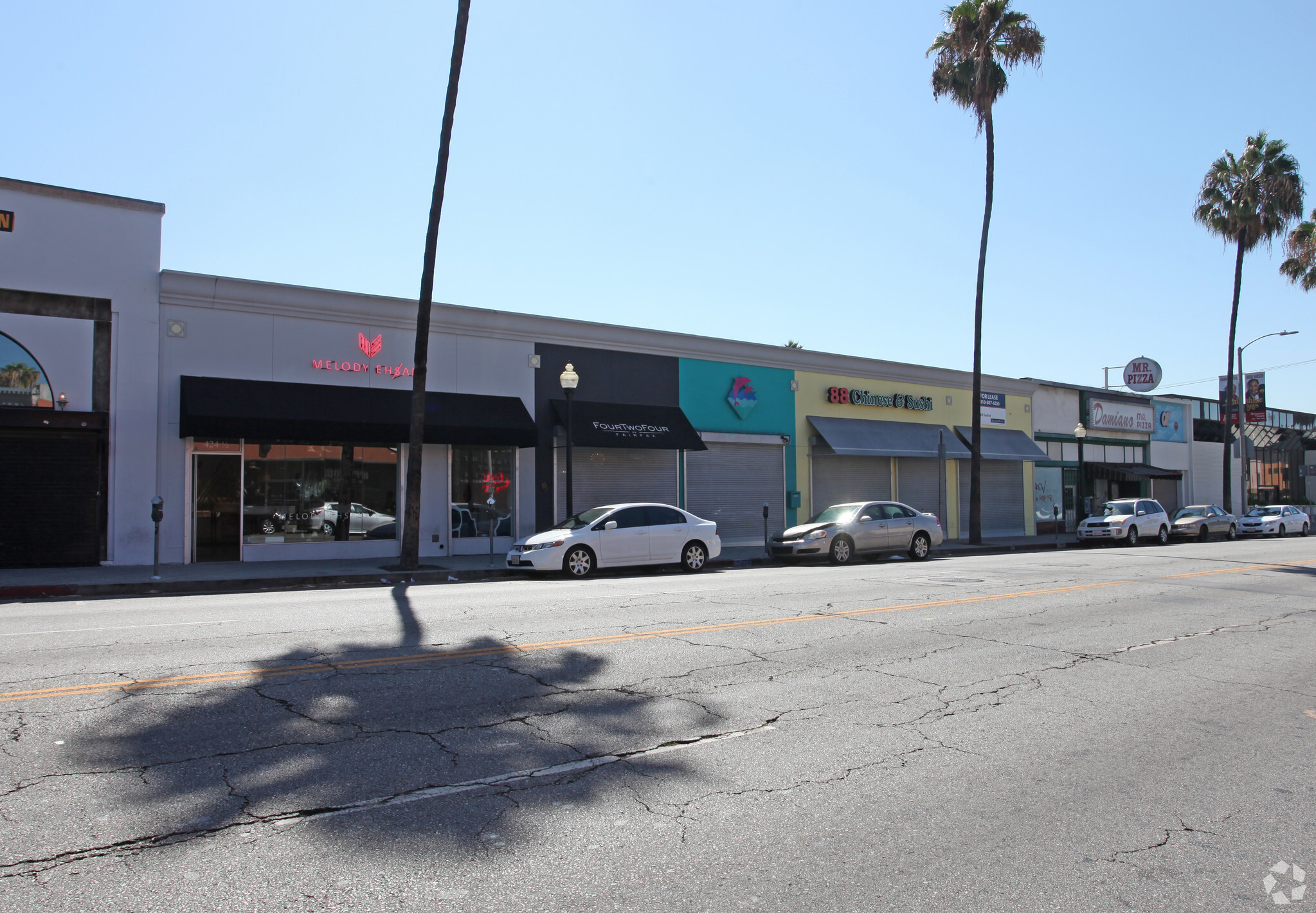 416-424 N Fairfax Ave, Los Angeles, CA à louer Photo principale- Image 1 de 30