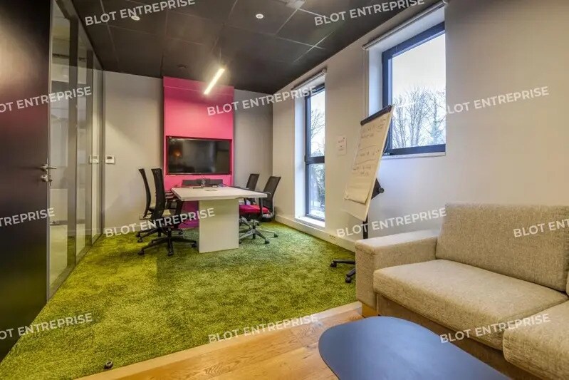 3 Rue Henri Guillaumet, Orvault à vendre - Photo du bâtiment - Image 2 de 15