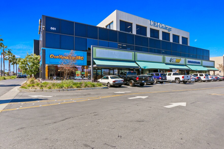 611 Redondo Beach Blvd, Gardena, CA à louer - Photo du bâtiment - Image 2 de 7