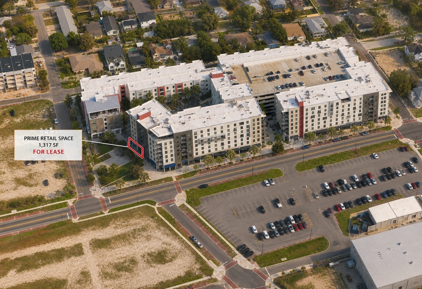2110 N Ola Ave, Tampa, FL for lease - Building Photo - Image 2 of 12