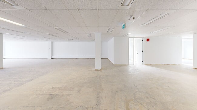 More details for 1121 Centre St NW, Calgary, AB - Office for Lease