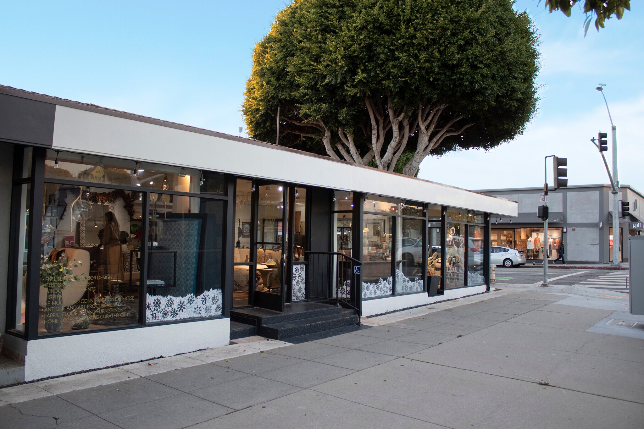 1028-1034 Montana Ave, Santa Monica, CA for lease Building Photo- Image 1 of 10