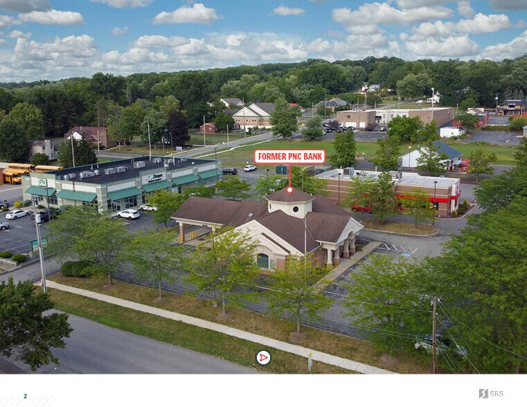 8215 E Market St, Warren, OH à vendre - Photo du bâtiment - Image 2 de 7