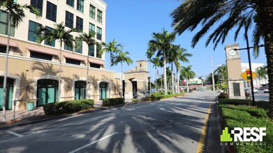 814 Ponce de Leon Blvd, Coral Gables, FL à louer - Vidéo sur l’inscription commerciale 