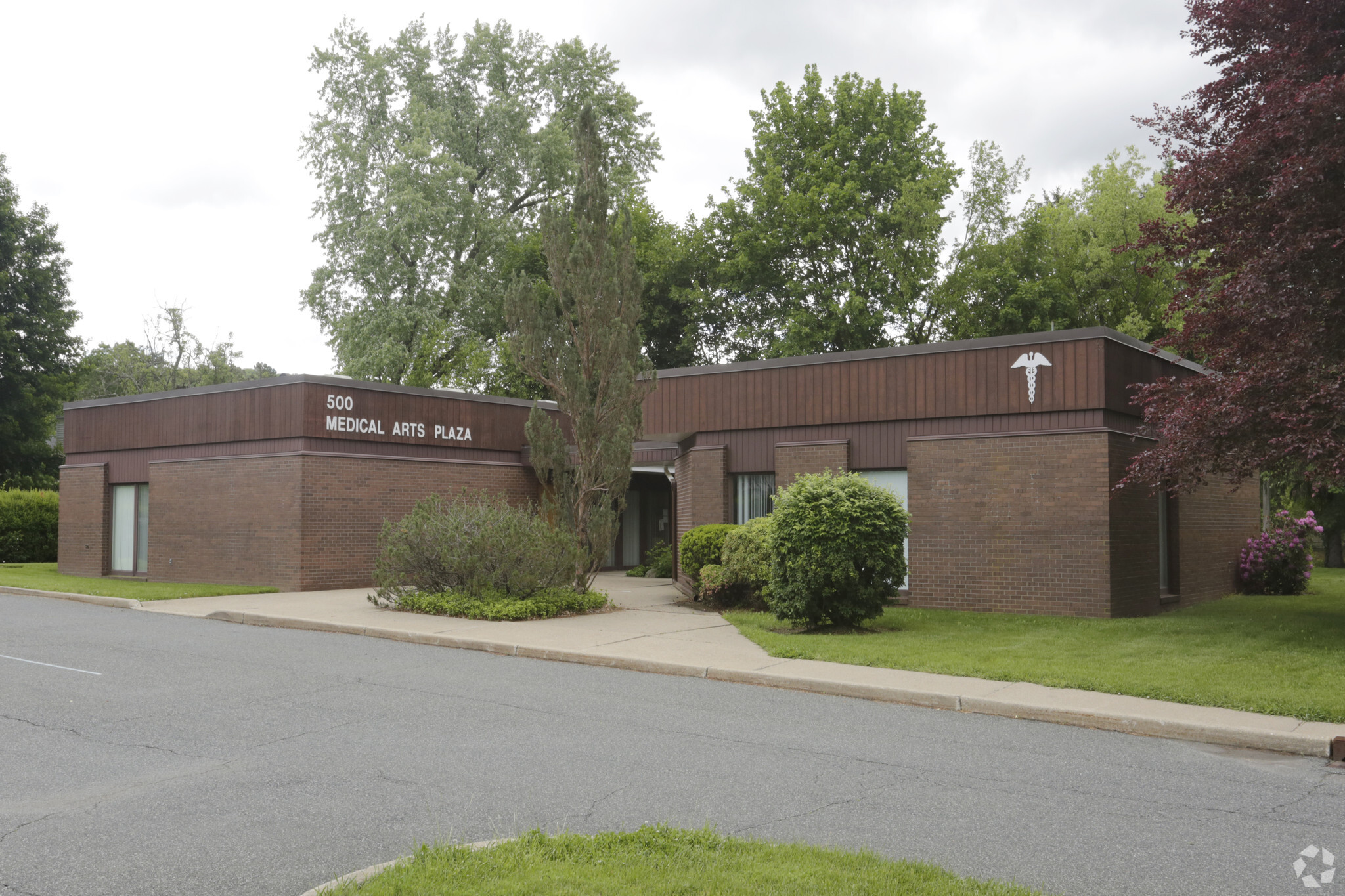 500 Willow Grove St, Hackettstown, NJ for sale Primary Photo- Image 1 of 1