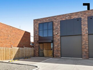 Plus de détails pour 9 Ambrose Ave, Cheltenham - Industriel à vendre