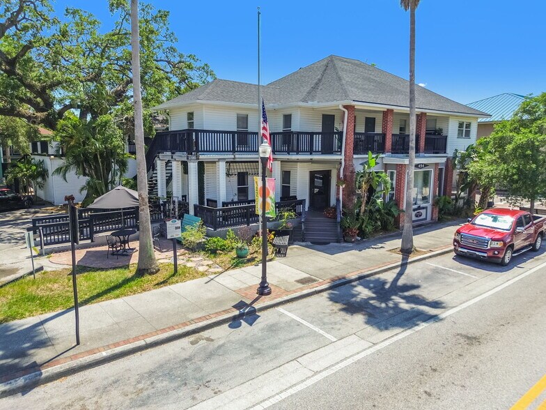 454 Main St, Safety Harbor, FL à vendre - Photo du bâtiment - Image 1 de 33