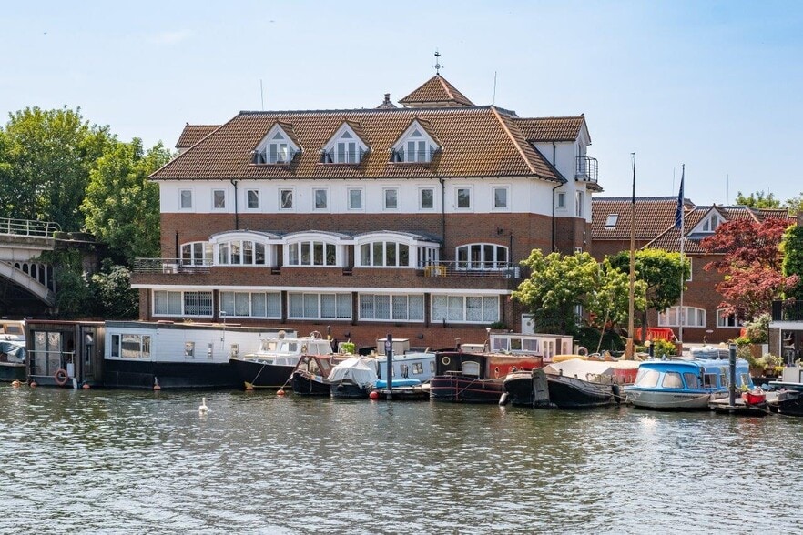 Lower Teddington Rd, Kingston Upon Thames for lease - Building Photo - Image 1 of 7