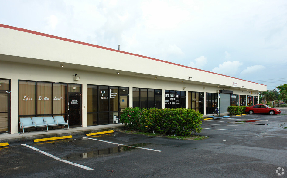 20-68 NW 167th St, Miami, FL for lease - Building Photo - Image 3 of 10