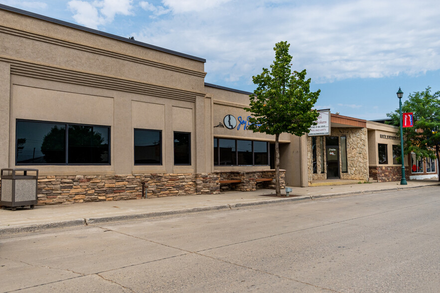 225 N Main St, Watford City, ND for sale - Primary Photo - Image 1 of 1