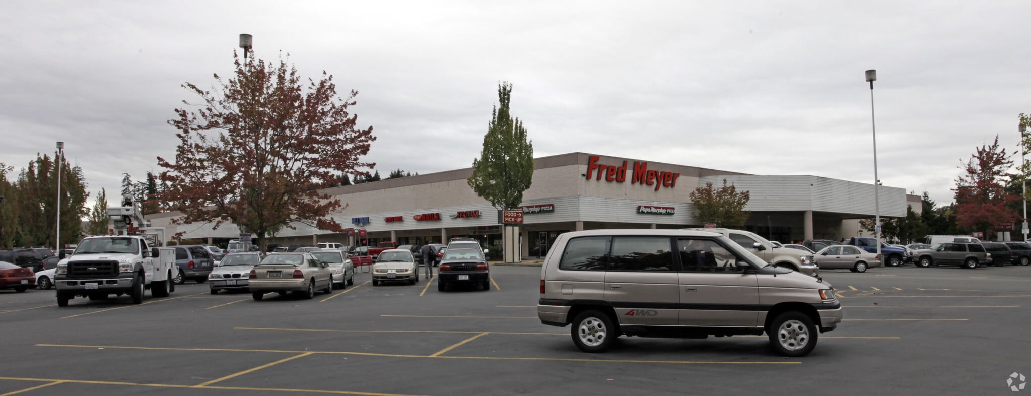 11831-12305 120th Ave NE, Kirkland, WA for lease Primary Photo- Image 1 of 6