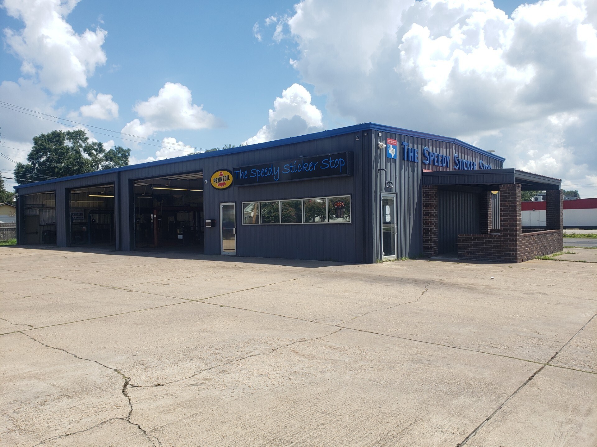 2605 Avenue H, Rosenberg, TX à vendre Photo du bâtiment- Image 1 de 1