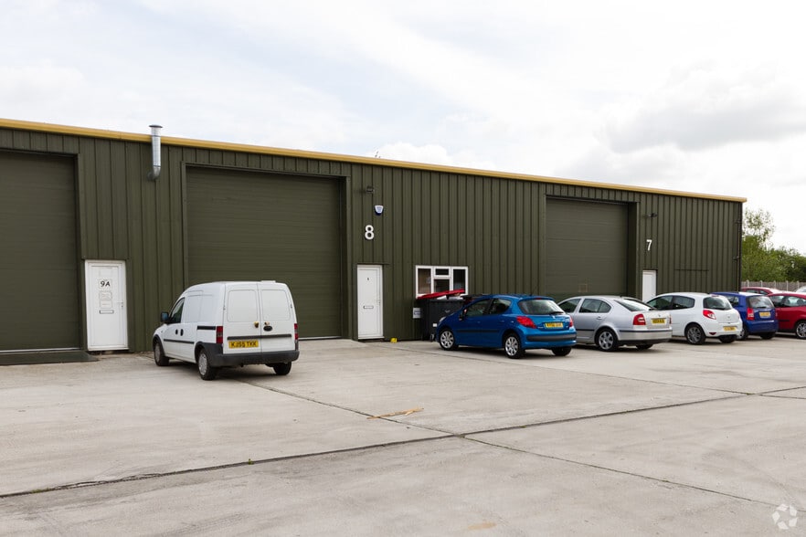 Main Rd, Great Leighs for lease - Primary Photo - Image 1 of 4