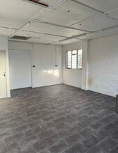23-25 Lower St, Stansted for lease Interior Photo- Image 2 of 3