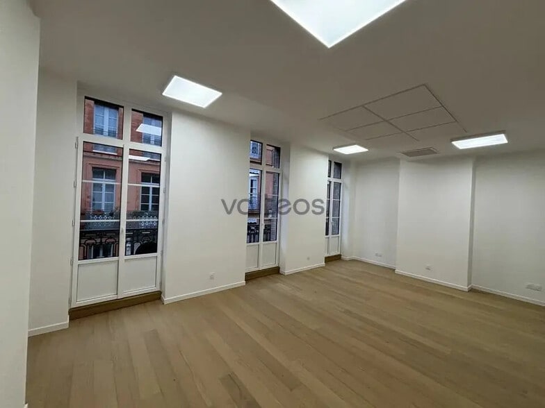 4 Rue Caffarelli, Toulouse à louer - Photo intérieure - Image 2 de 12