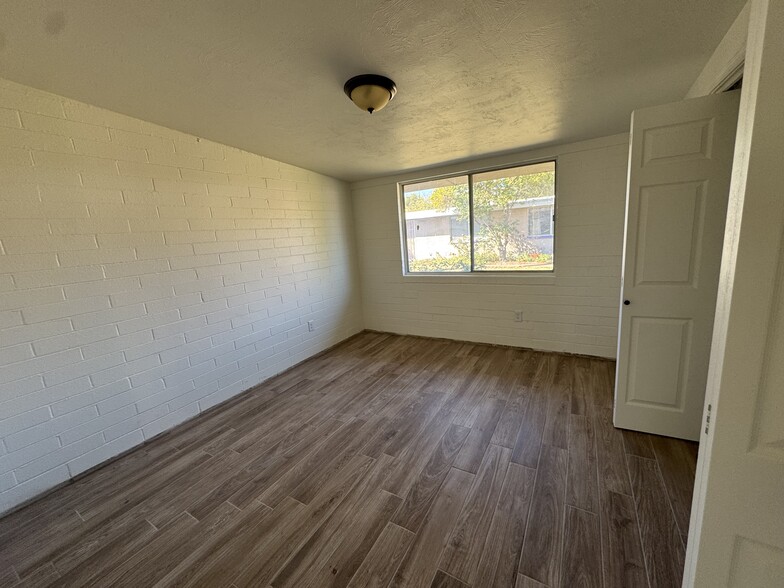 1508 E Adelaide, Tucson, AZ à vendre - Photo du bâtiment - Image 3 de 12