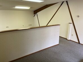 400 W Main St, Gaylord, MI for lease Interior Photo- Image 2 of 6