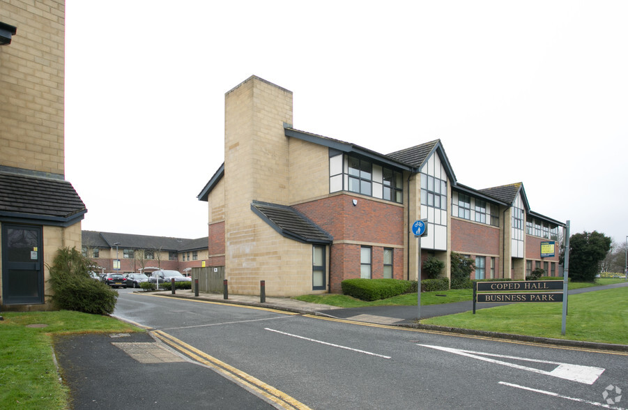 Coped Hall Business Park, Swindon for lease - Primary Photo - Image 1 of 8