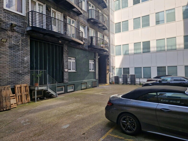 70-72 Old St, Londres à louer - Photo du bâtiment - Image 2 de 3