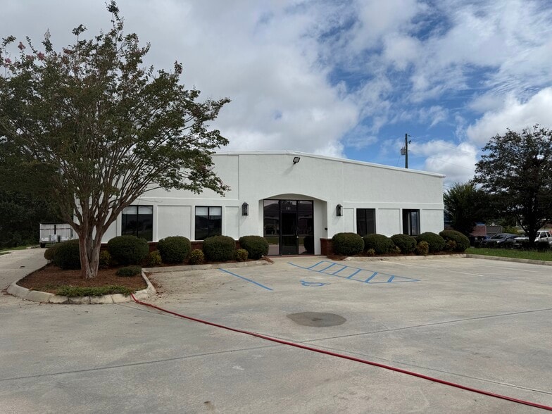 101 Wilson Way, Calera, AL for lease - Building Photo - Image 3 of 4