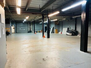 38-17 Crescent St, Long Island City, NY for sale Interior Photo- Image 1 of 8