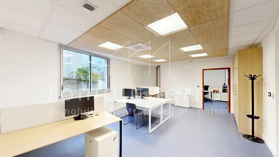 Office in Limoges for sale - Interior Photo - Image 1 of 17