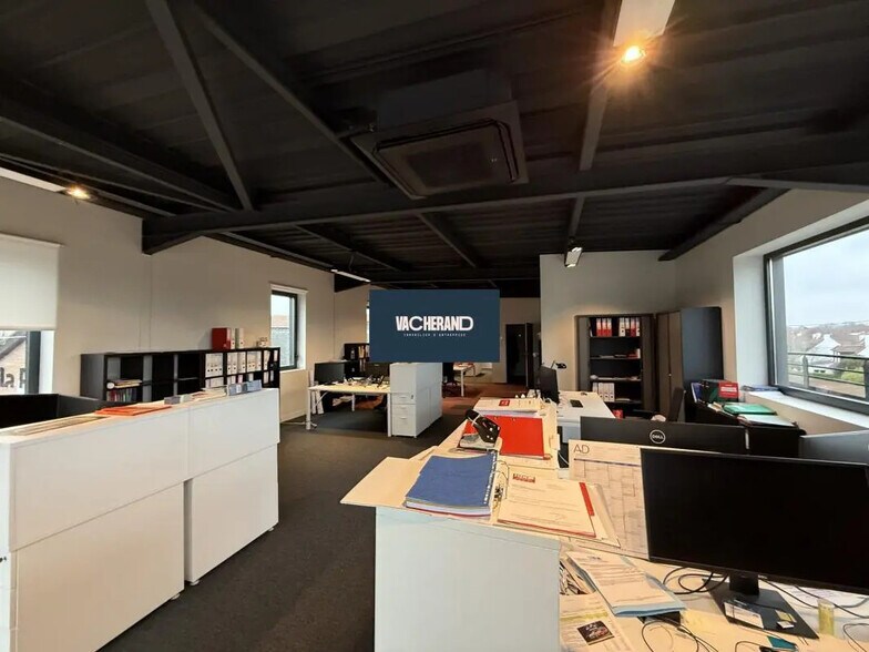 Office in VILLENEUVE-D'ASCQ for sale - Building Photo - Image 3 of 7