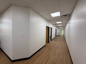 614 S Edmonds Ln, Lewisville, TX for lease Interior Photo- Image 1 of 23