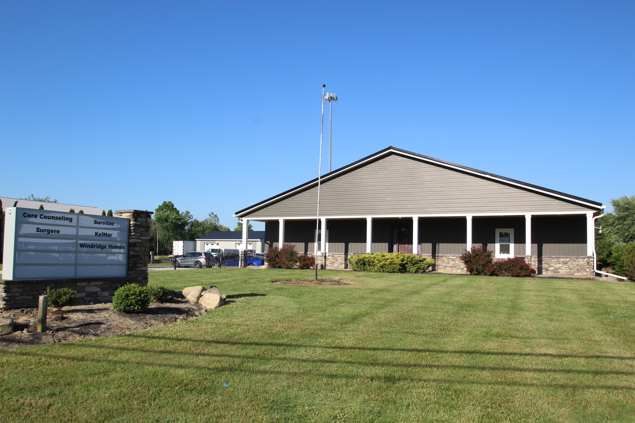 4983 Ridge Rd, Medina, OH for lease Primary Photo- Image 1 of 8